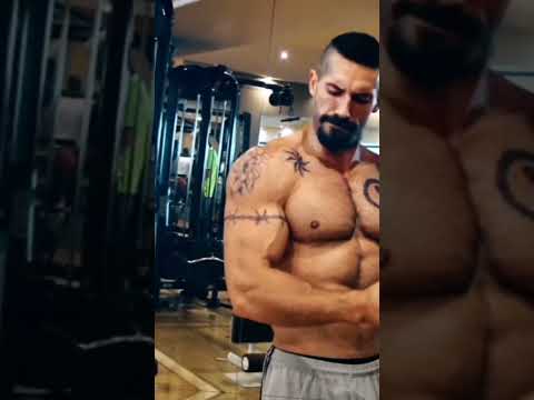 Boyka gym  / training biceps #shorts #training #gym #motivation #fitness #boyka