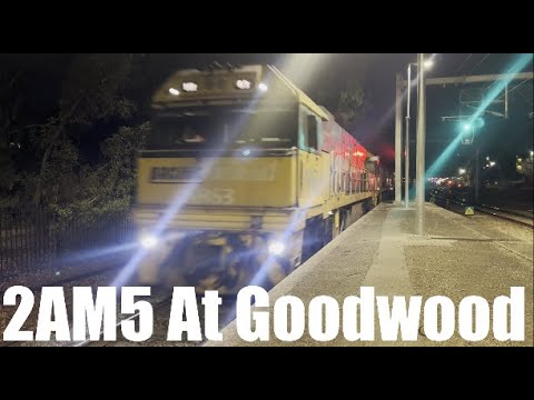 2AM5 With NR63 ,NR77 ,NR119 At Goodwood