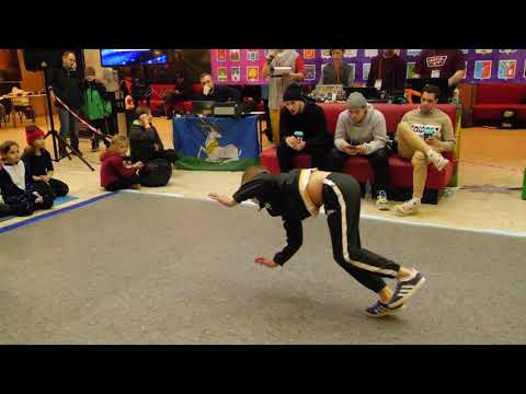 semifinal 11-13 bboy D-Key vs ЭлектроМакс - брейкданс чемпионат г.Одинцово
