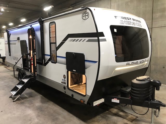 2025 Alpha Wolf 23DBH-L Bunk Model in Travel Trailers & Campers in Winnipeg
