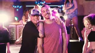 Mario Mendes - Déjate llevar (feat. Sergio Contreras) (Videoclip Oficial) #CarácterLatino