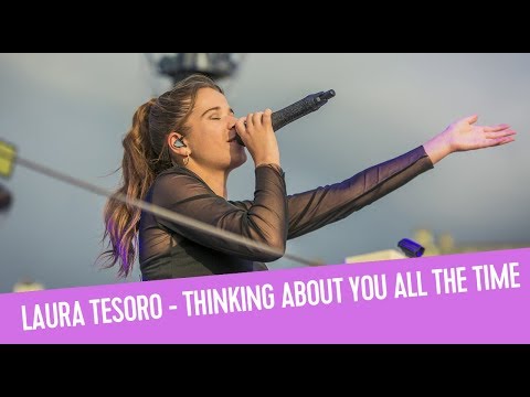 Laura Tesoro - Thinking About You All The Time | Live bij Q