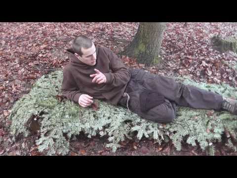 Survival Bushcraft Isolation bauen ! Schlafen im Wald