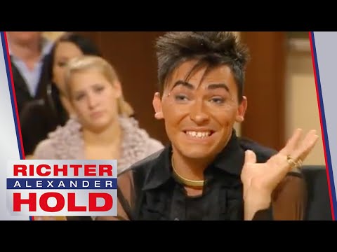 Future wrongly predicted? Magician Matthias Mangiapane in court! | 1/2 | Judge Alexander Hold