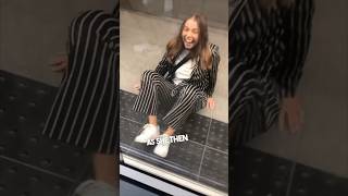 This girl missed the train because of this 😂