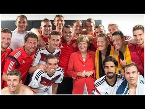 Kanzlerin Angela Merkel reist ins DFB-Trainingslager nach Südtirol