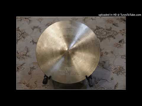 Zildjian 16" Avedis Medium Thin Crash - 1164g image 7
