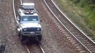preview picture of video 'Auto de Linha da Vale - Veiculo Rodoferroviário - railroad vehicle'