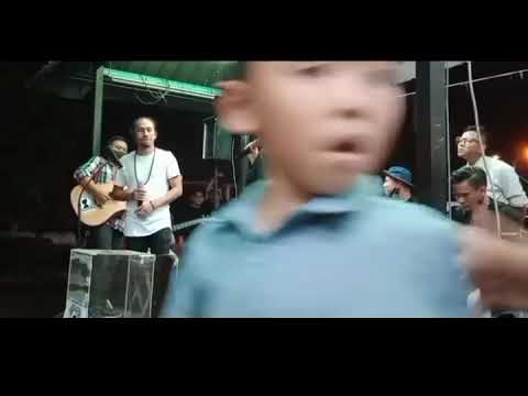 Adele - Set Fire To The Rain Cover Version LiveCoustic By Masmona Busker