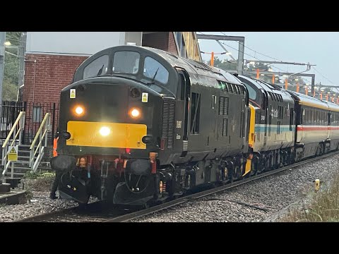 Double-headed D6817 (37521) & 37409 ‘Loch Awe’ leave Bromsgrove P1 up the Lickey incline for Crewe