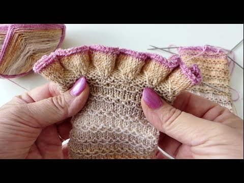 Knit the ruffle / bell border "Glockina" from top to bottom