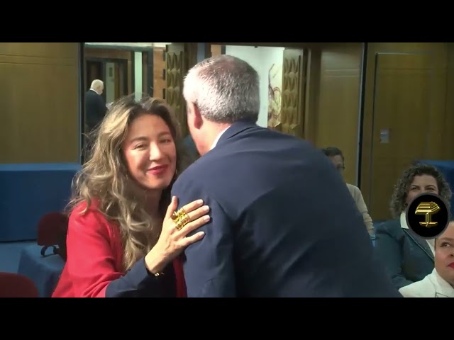 Domínguez presenta programa de digitalización para 250 comercios