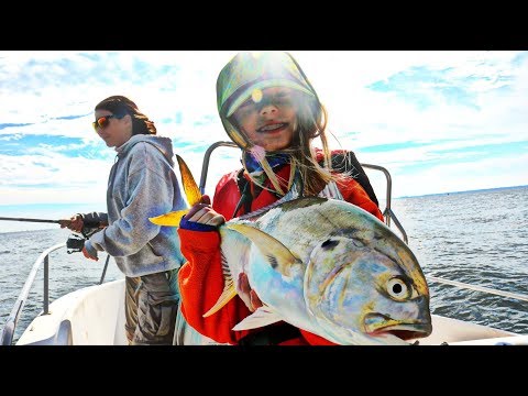 Hunting Schooling Redfish - Pensacola Bay