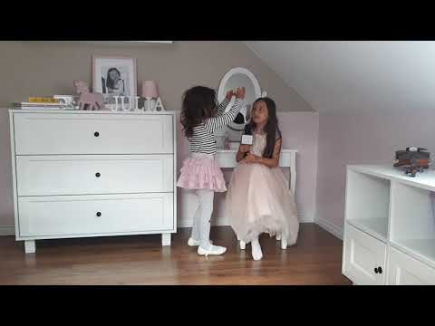 JULIA PAZDUR, l. 9, "Gwiazda filmowa", PM Triolki Rabka-Zdrój