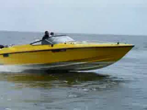 boatlife 080906 flying flipper