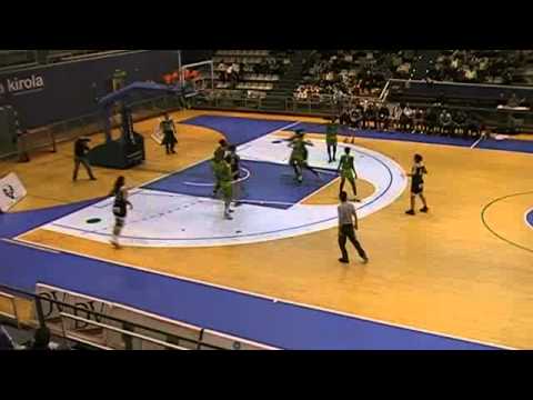 LF J19 GIPUZKOA UPV...,82 - 52,C.B. AL-QÁZERES EXTREMADURA... (21/02/2015)