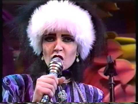 Siouxsie & The Banshees TopPop 20/01/87