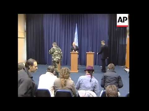 WRAP KFOR troops seal nthn border after burning; troops in Mitrovica ADDS s'bites