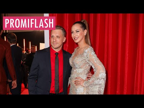 Video Thumbnail: Wegen neuer Liebe: Oliver Pocher stichelt gegen Ex Sandy