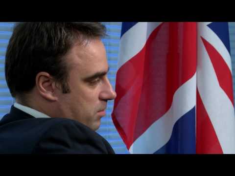 Emisioni "Komiteti" - Mysafir, Ruairí O'Connell