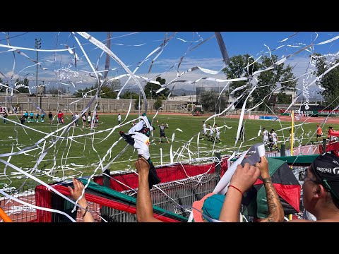 "Aunque no ganemos en la cancha" Barra: Los Sin Nombre &bull; Club: Lota Schwager