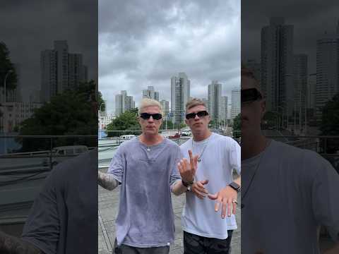Summer vibe from Shanghai???????? #summer #beatbox #madtwinz #vibe #twins #china