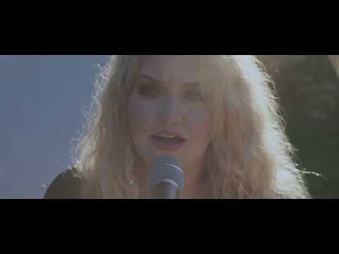 Aurelia Luśnia   'Rozdroża'