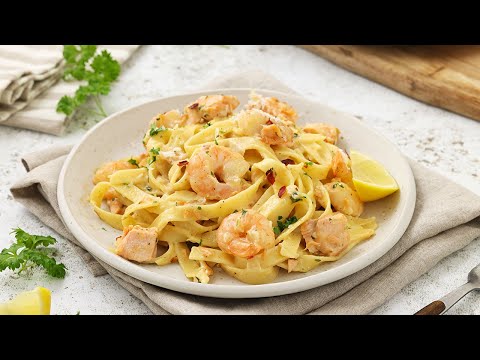 Creamy salmon prawn pasta recipe in 20mins.