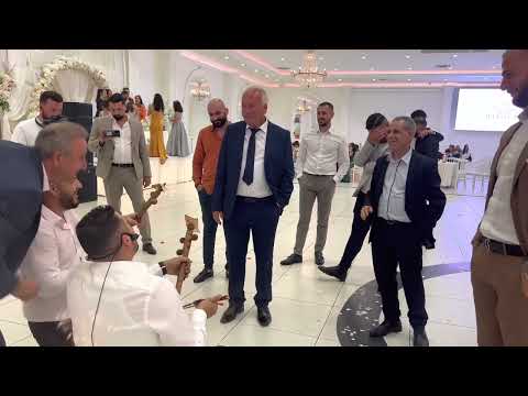 Nişana ZİNAR  u CORİNNE