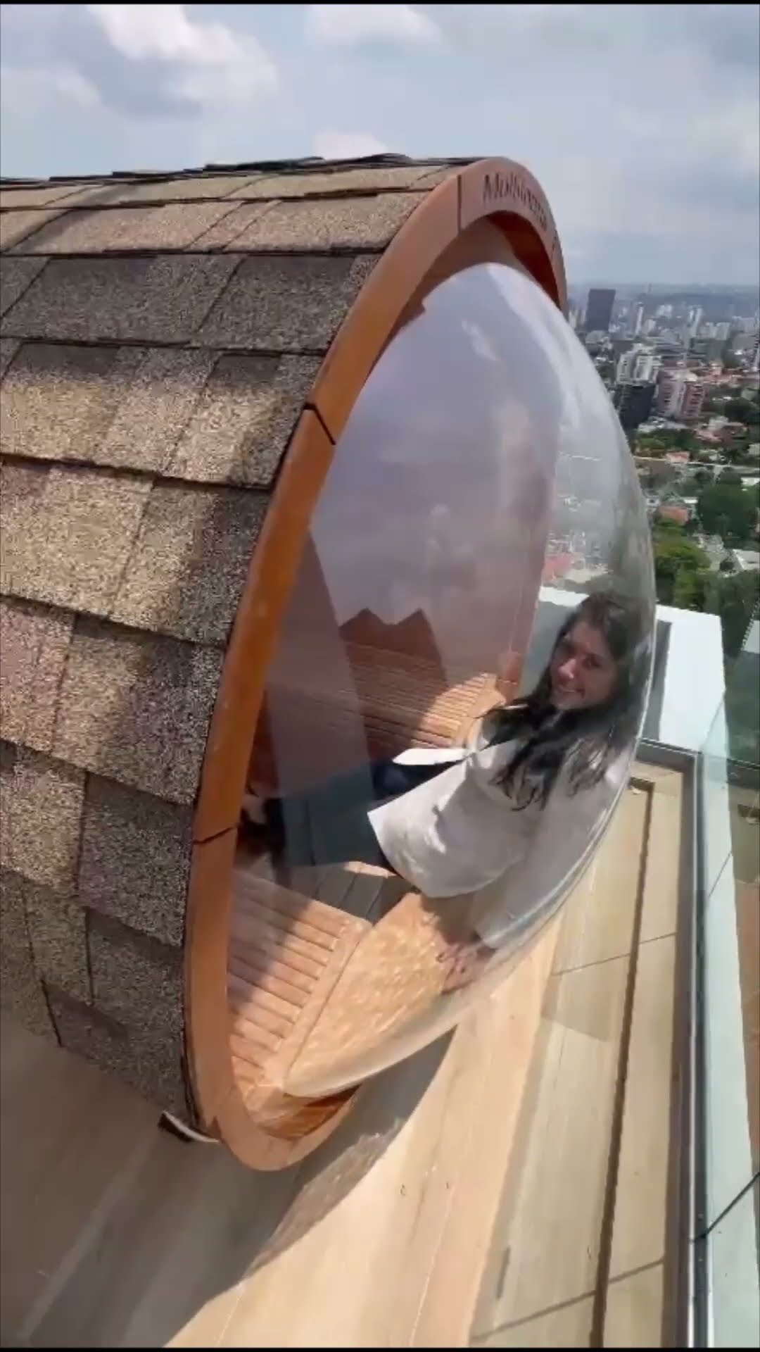 Uma Sauna ao ar livre com bolha de acrílico evista panorâmica? OTerrae tem! #shorts  #arquitetura