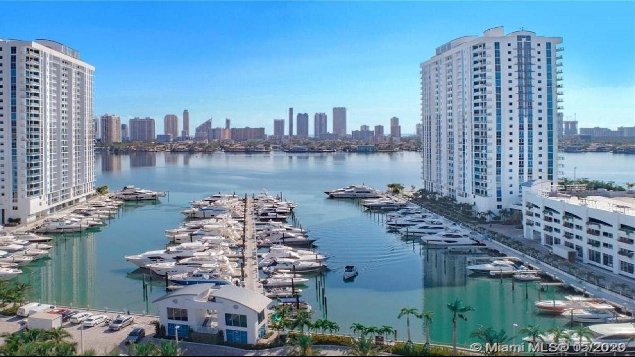 17111 Biscayne Blvd, North Miami Beach, FL Presented by Maria Nascimento.