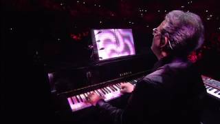 8. Alessandra Amoroso - Amore puro - Forum di Assago Milano 30 Maggio 2016