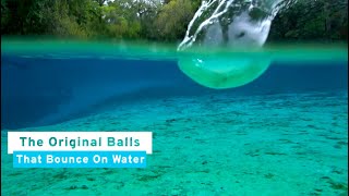 Video de Waboba Original | Pelota que rebota en el agua