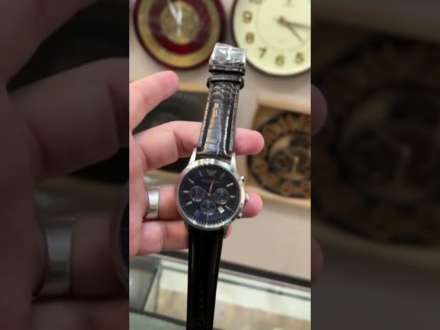 Vídeo relacionado con Emporio Armani Chronograph AR2447 Cronógrafo para hombres Momento Estelar de Diseño