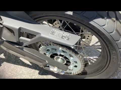 2023 Moto Morini SEIEMMEZZO SCR in Sanford, Florida - Video 1