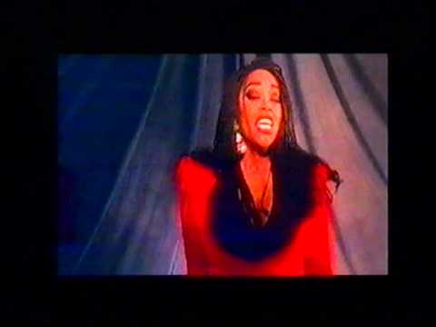 Rapination & Kym Mazelle - Love Me the Right Way '96