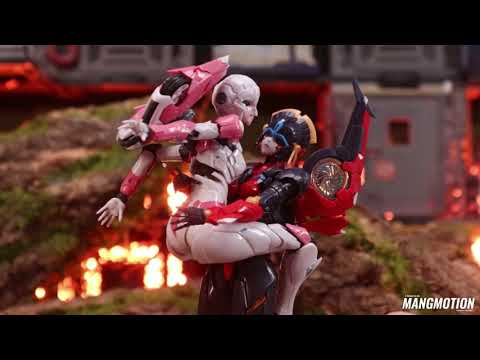 Arcee Boobs