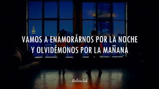 FINNEAS - Let&#39;s Fall in Love for the Night  [Traducción al Español]