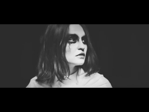 Media Stres - Right or Wrong (Official Video)