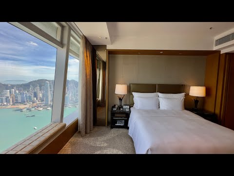 Ritz Carlton Hong Kong hotel room review. Deluxe Victoria Harbour Suite