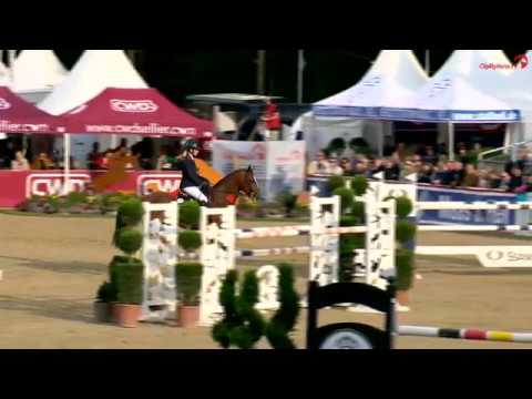 Zaccorado Blue v. Zirocco Blue VDL - Acorado - Caretino