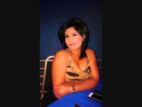 Valbona Gjezo per ditlindje te Besmir Suharekes (Grejkocalis)