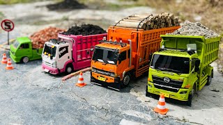 Download lagu AKSI KE#85 SUPER OLENG Truk Hino 500 Muatan Berat Truk Mitsubishi Fuso220ps Truk Isuzu Nmr71  mp3