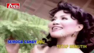Download lagu Rita Sugiarto - Cinta Putih. Video klip original. By @mashterromeo5703 mp3