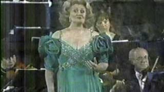 Joan Sutherland - Ah! fors'e lui ... Sempre libera from La Traviata