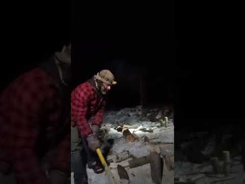 crack'n  cracker crack'n wood