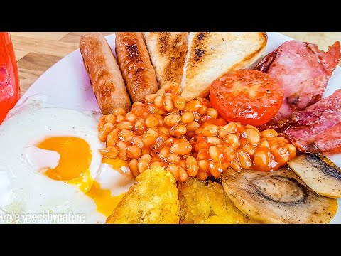 HOW AN AFRICAN MADE FULL ENGLISH BREAKFAST