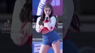 Nancy Mcdonie Momoland Kawaii #shorts