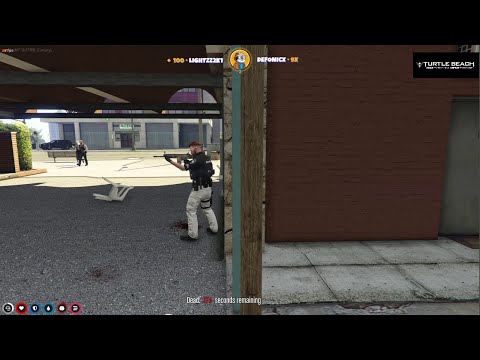 Koil Reacts To Police Zerg Rushing Bank Heist (NOPIXEL)