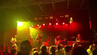 “Speak to Me” by The Connells Live at the Barrelhouse Ballroom